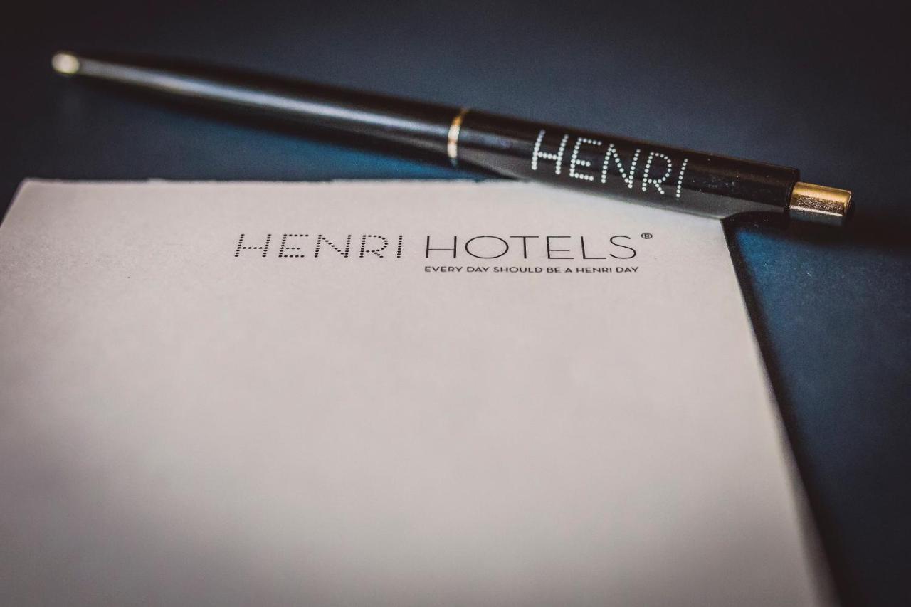 Henri Hotel Duesseldorf Downtown Exterior photo