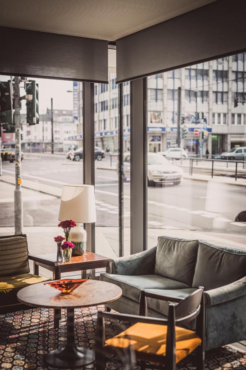 Henri Hotel Duesseldorf Downtown Exterior photo